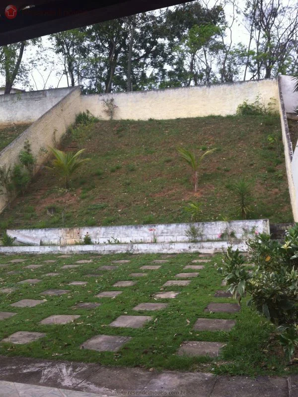 Foto 2 de 5 - Casa para aluguel em Morada da Colina